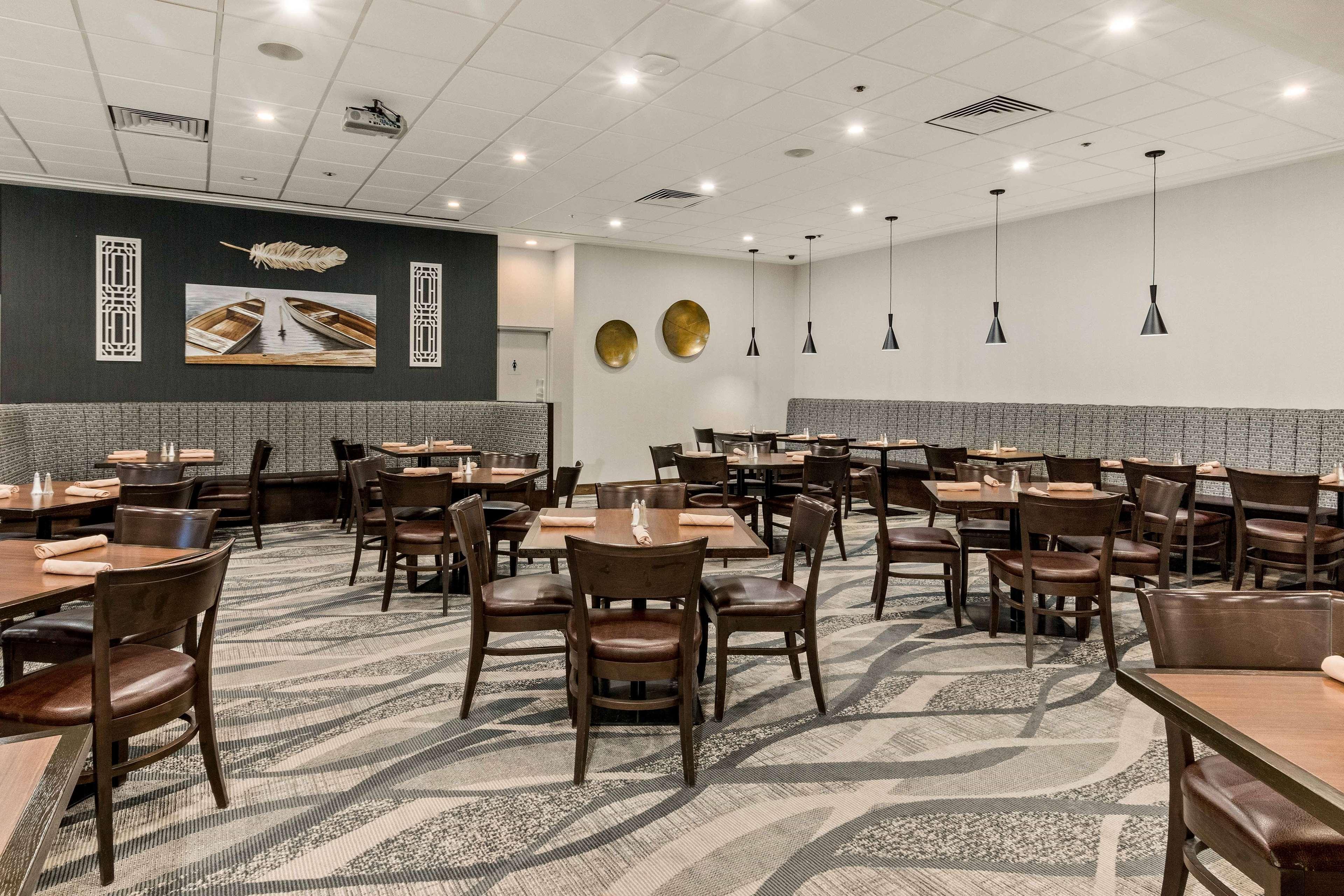 彭顿海滩贝斯特韦斯特plus酒店 Pontoon Beach 外观 照片